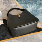 Saint Laurent Le 5 A 7 Soft Small Hobo Bag In Smooth Leather Black
